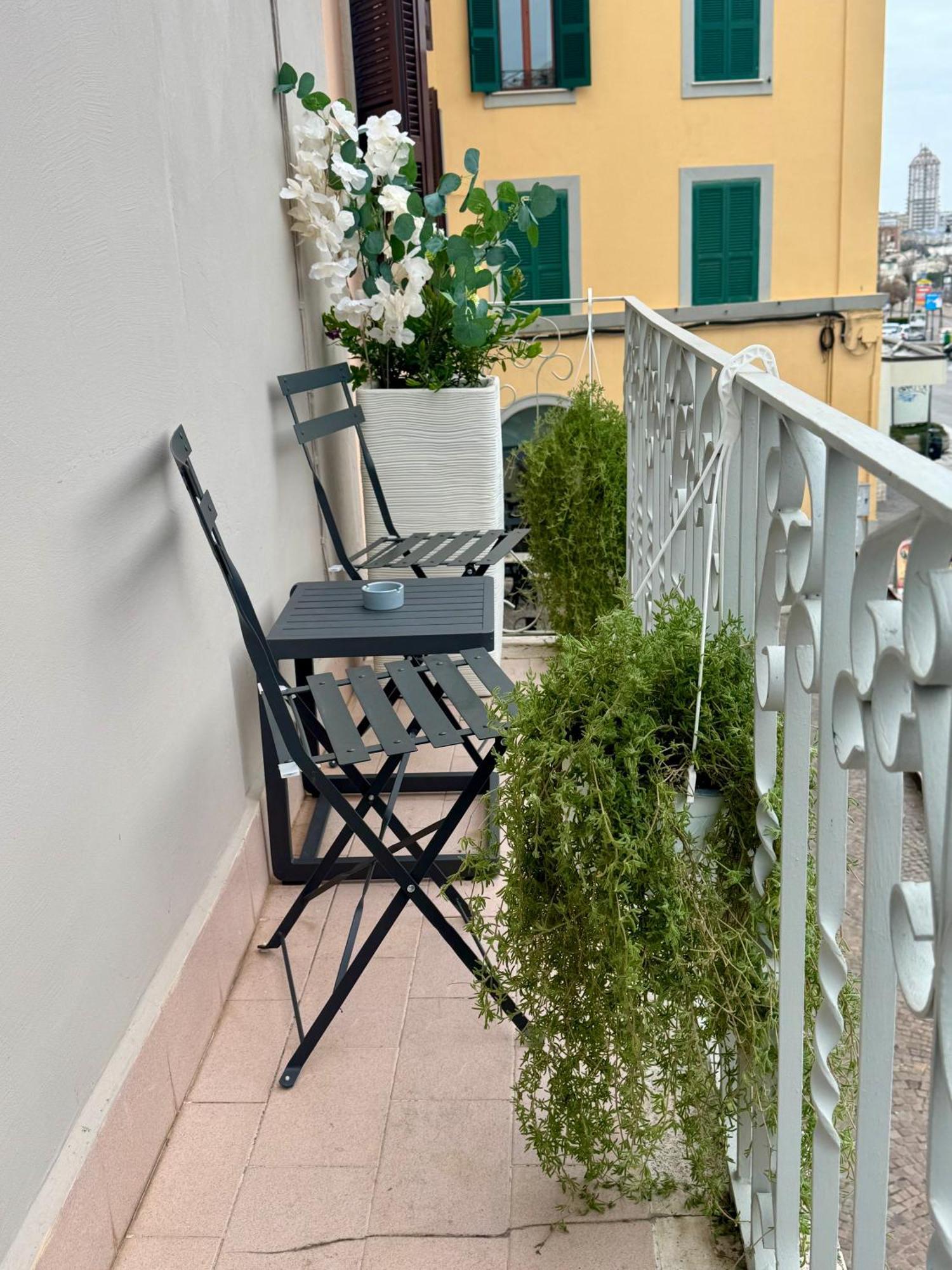 Sky Luxury Rooms Nettuno Exterior foto